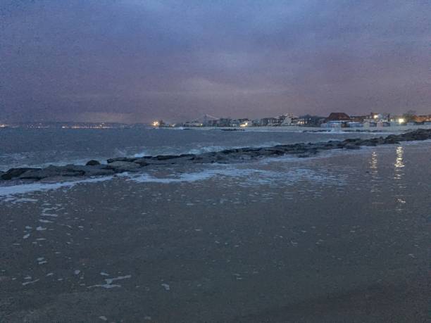 紐約州布魯克林的康尼島海灘的日落。 - brighton 個照片及圖片檔