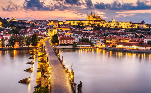 Sunset in Prague Twilight in charles bridge with mala strana distric and Prague Castle. Prague. Czech Republic hradcany castle stock pictures, royalty-free photos & images