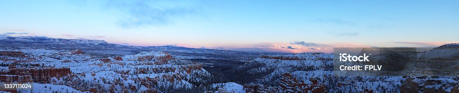 istock Sunset Point in Bryce Canyon at Sunset, Utah 1337111024