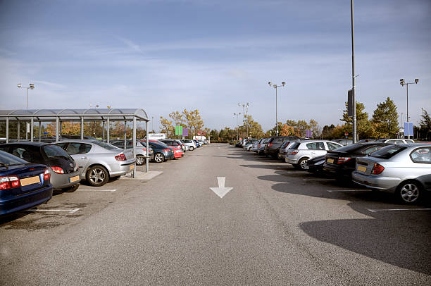 supermarket car park-manchester. more in lightboxes below - parking stockfoto's en -beelden