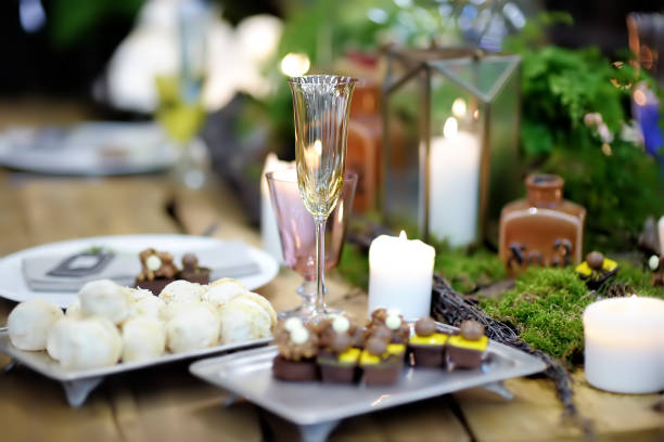 Best Country Wedding Cupcakes Stock Photos Pictures Royalty