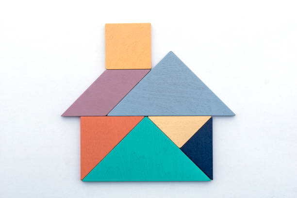tangram house - blok vorm stockfoto's en -beelden