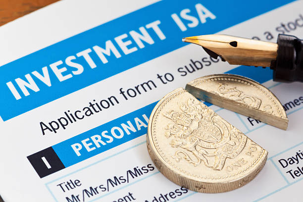 Tax Free ISA investment "An ISA, or Individual Savings Account is a financial product available to UK tax residents, in which all the investment gains are free of ALL tax. So donaat let HM Revenue & Customs, HMRC, reduce the value of your savings by taking a percentage of every pound of value gained. The ISA savings plans are open for a full tax year, at the end of which that plan is closed to further investment, and a new plan can be opened. With instant access, and all proceeds free from taxable gain, ISAaas are the most tax efficient savings schemes available to UK residents." ISA stock pictures, royalty-free photos & images