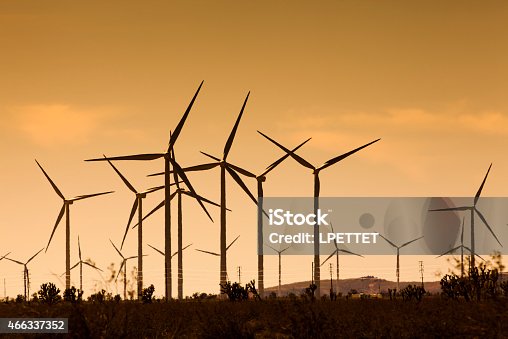 istock Tehachapi Wind Farm 466337352
