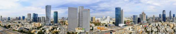 tel-aviv cityscape panoramik görünümü - tel aviv stok fotoğraflar ve resimler