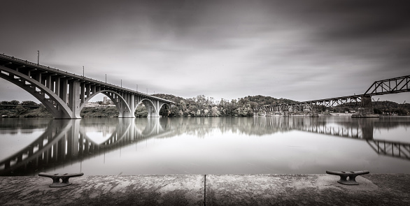 Tennessee River Knoxville Stock Photo - Download Image Now - iStock