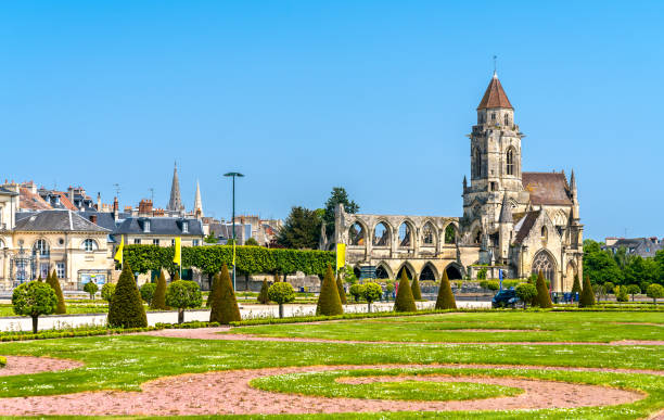 The Church of Saint-Etienne-le-Vieux in Caen, France Ruined Church of Saint-Etienne-le-Vieux in Caen, the Calvados department of France calvados stock pictures, royalty-free photos & images