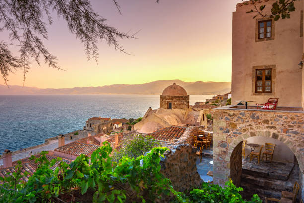 The medieval "castletown" of Monemvasia, often called "The Greek Gibraltar", Lakonia, Peloponnese, Greece The medieval "castletown" of Monemvasia, often called "The Greek Gibraltar", Lakonia, Peloponnese, Greece peloponnese stock pictures, royalty-free photos & images