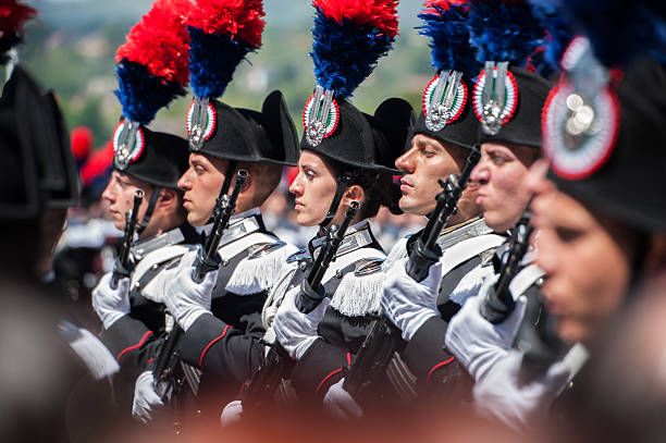 das eid-zeremonie carabinieri-lazio, italien - italienisches militär stock-fotos und bilder