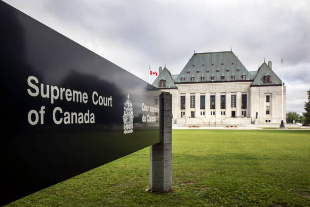 la suprema corte de canadá, ottawa, ontario - supreme court building fotografías e imágenes de stock