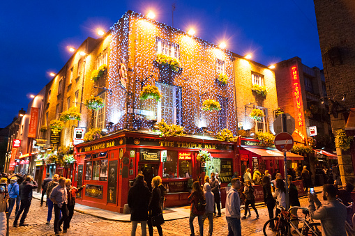 The Temple Bar Pub At Temple Bar District In Dublin Ireland Stock Photo -  Download Image Now - iStock