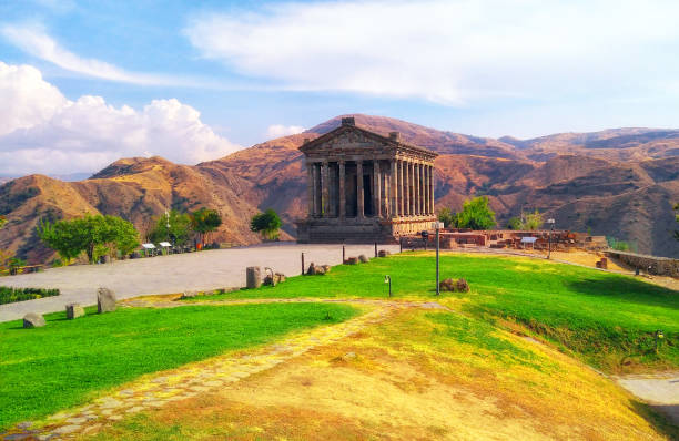 de tempel van garni, armenia.unesco world heritage museum - armenia stockfoto's en -beelden
