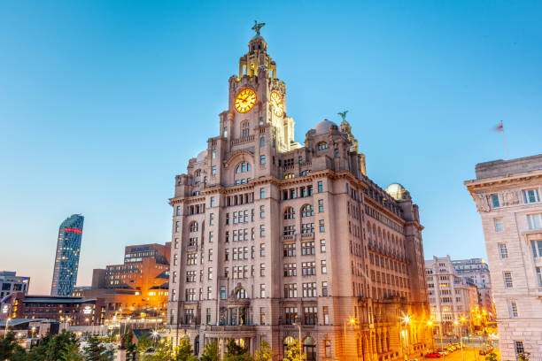 The Three Graces on Liverpool Pier One The Royal Liver Building night time in Liverpool merseyside stock pictures, royalty-free photos & images