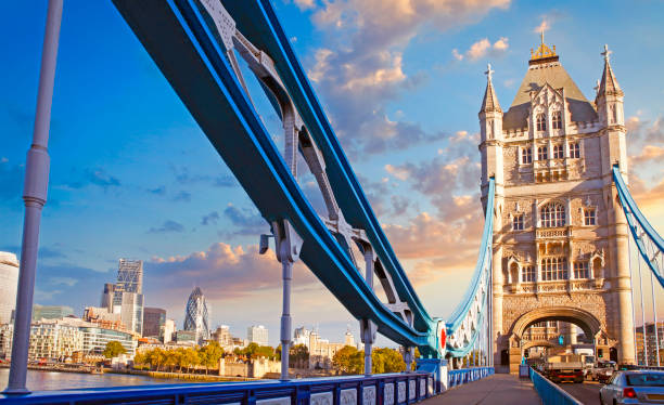 The Tower Bridge in London London with Tower Bridge, The Tower and modern buildings on the bank of river Thames tower bridge stock pictures, royalty-free photos & images