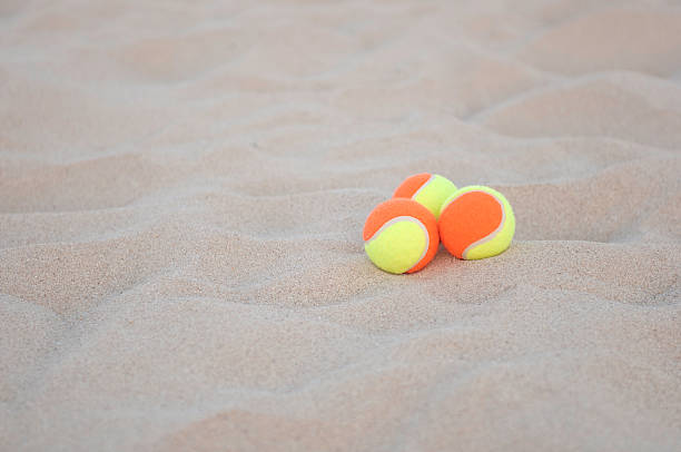 praia três bolas de tênis - beach tennis - fotografias e filmes do acervo