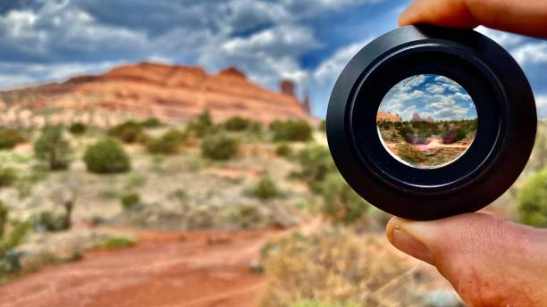 through the lens - the red rocks of sedona, az hiking the red rocks of sedona, az - usa samuel howell stock pictures, royalty-free photos & images