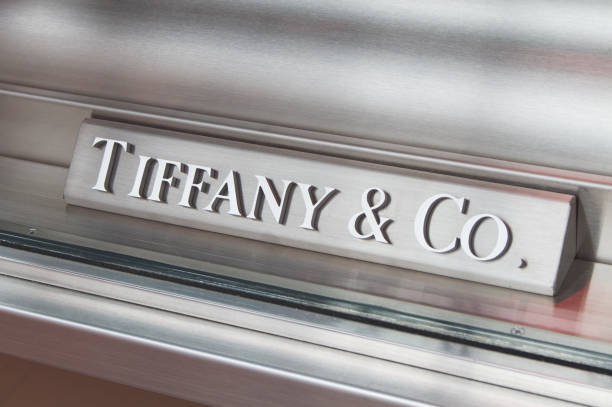 tiffany & co. logotipo señal - tiffany usa fotografías e imágenes de stock