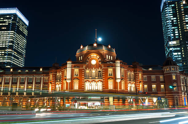 東京駅 - 東京駅 ストックフォトと画像
