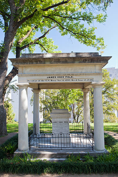 Tomb Of James Knox Polk In Nashville, Tennessee Nashville, Tennessee, USA - October 4th, 2011:  James Knox Polk Was The 11th President Of The United States Of America And Is Buried Next To The Tennessee State Capital Building. james knox polk stock pictures, royalty-free photos & images