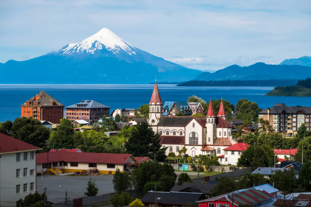 Town of Puerto Varas Town of Puerto Varas with volcano Osorno on the background. Chile south stock pictures, royalty-free photos & images