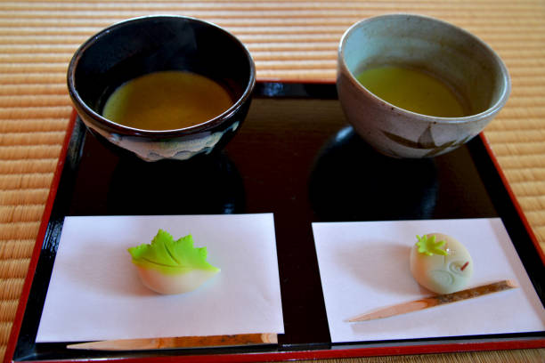 伝統的な日本のティー - 茶室 ストックフォトと画像