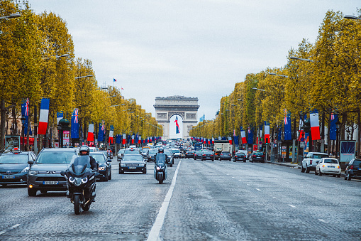 Traffic In Champs Elysees Street Stock Photo - Download Image Now - iStock