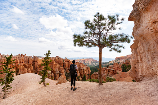 Traveling in USA Southwest: At Bryce Canyon National Park, Peek-a-boo trail