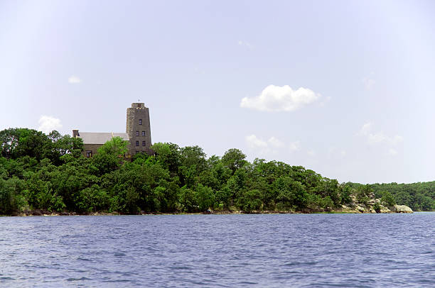 Tucker Tower Tucker Tower, Lake Murray, Oklahoma theishkid stock pictures, royalty-free photos & images