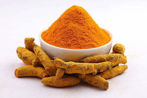 Turmeric powder (foods to detox the liver)