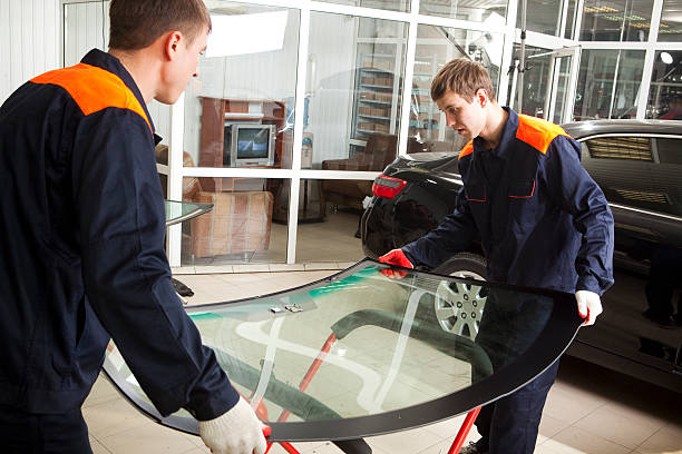 24 hour auto glass repair westminster