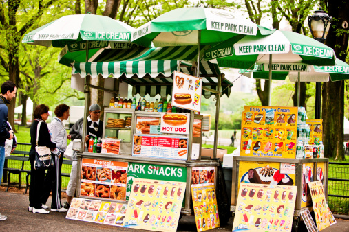 Typical Fast Food Stand In Central Park New York Stock Photo - Download