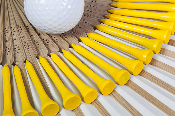 typical-japanese-hand-fan-made-of-bamboo-and-golf-equipments-picture-id490883362?k=20&m=490883362&s=612x612&w=0&h=Pt7Af_jNvTTWykK9w8opWy3Zya3eUomRzQZpCic98hc=
