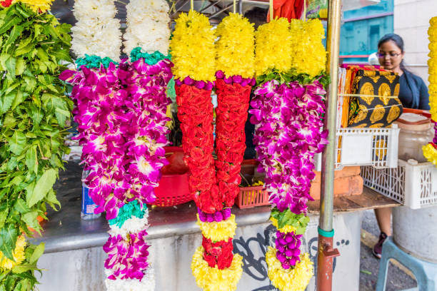 A typical view in Kuala Lumpur in malaysia Kualar Lumpur Malaysia. March 12 2019. A view of a flower garland stall in Kuala Lumpur in malaysia central market kuala lumpur stock pictures, royalty-free photos & images