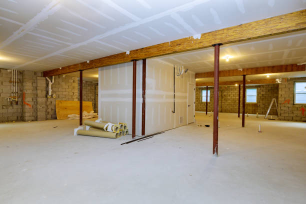 Unfinished basement framing construction project Unfinished basement framing interior wall new home construction incomplete stock pictures, royalty-free photos & images