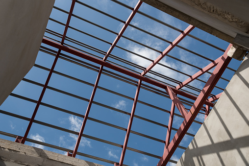 Ansicht Von Baustahl Strahl Am Dach Des Gebaudes Wohnungsbau