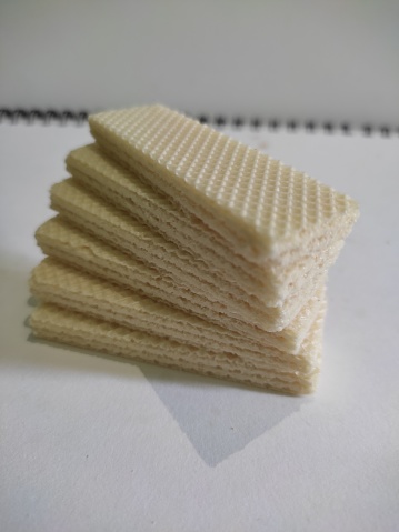 Vanilla wafer with white background