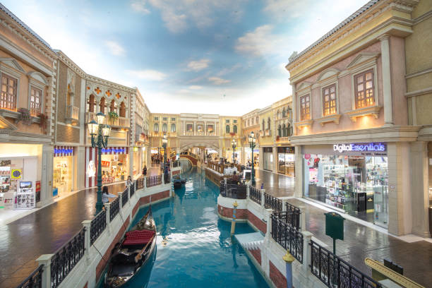 Venetian hotel is a luxury hotel and casino resort in Macau owned by the American Las Vegas Sands company. Venetian hotel is a luxury hotel and casino resort in Macau owned by the American Las Vegas Sands company. the venetian macao stock pictures, royalty-free photos & images