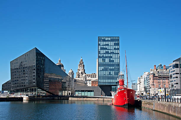 View of Liverpool's historic waterfront View of Liverpool's historic waterfront, with modern and old architecture. river mersey liverpool stock pictures, royalty-free photos & images