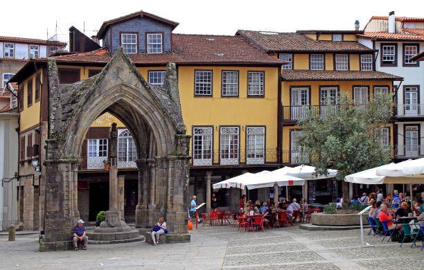 view of oliveira square in guimaraes, portugal - guimarães imagens e fotografias de stock