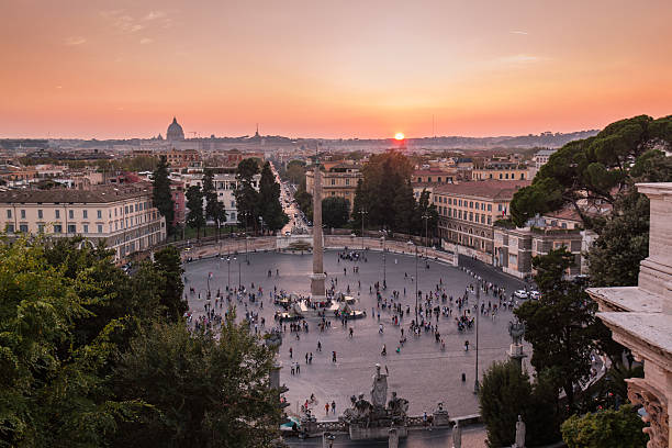 vista del tramonto a roma - piazza del popolo foto e immagini stock