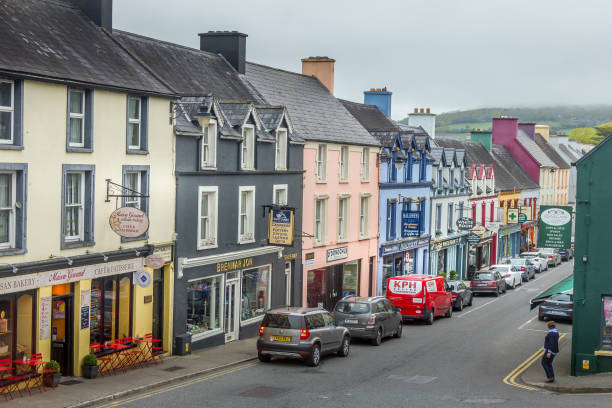 View of the main street in the city center, Kenmare, Ireland Kenmare, Ireland - 06 May, 2016: View of the main road in the city center. The town is noted for its colorful houses, food and pubs. killarney ireland stock pictures, royalty-free photos & images