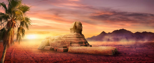 View on sphinx View on sphinx and desert with mountains at sunrise, Egypt sphinx stock pictures, royalty-free photos & images