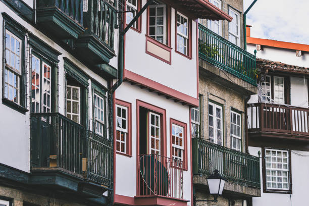 views of the historic buildings of guimarães - guimarães imagens e fotografias de stock