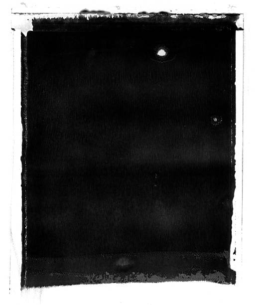 grunge hintergrund oder instant-bildübertragung frame - schwarz farbe stock-fotos und bilder