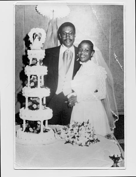 vintage photo:6 vintage photo of a wedding with all the scratches and wrinkles of the original photo. old fashioned stock pictures, royalty-free photos & images