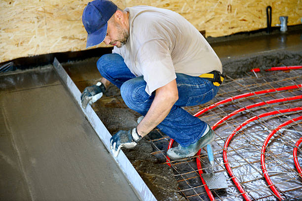 warm water floor,pouring concrete floor - gietvloeren stockfoto's en -beelden