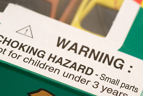 warning: choking hazard - choking stockfoto's en -beelden