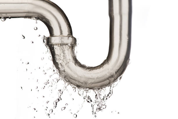 Water leaking or splash from pipe on black background Water leaking or splash from pipe on black background leaking stock pictures, royalty-free photos & images