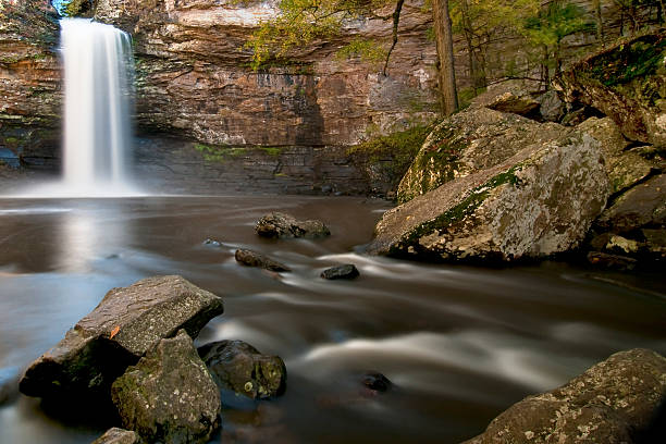 Waterfall Cedar Falls at Petit Jean State Park, Arkansas cedar falls stock pictures, royalty-free photos & images