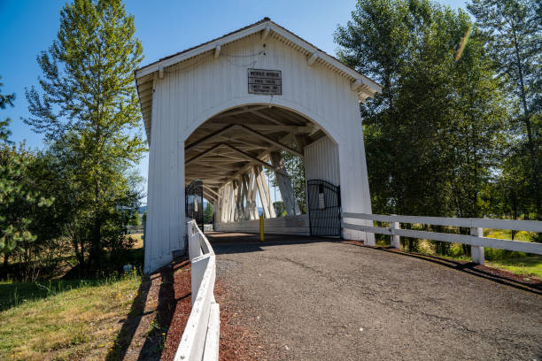 Weddle Bridge, a covered bridge in Sweet Home, Oregon Weddle Bridge, a covered bridge in Sweet Home, Oregon covered bridge stock pictures, royalty-free photos & images
